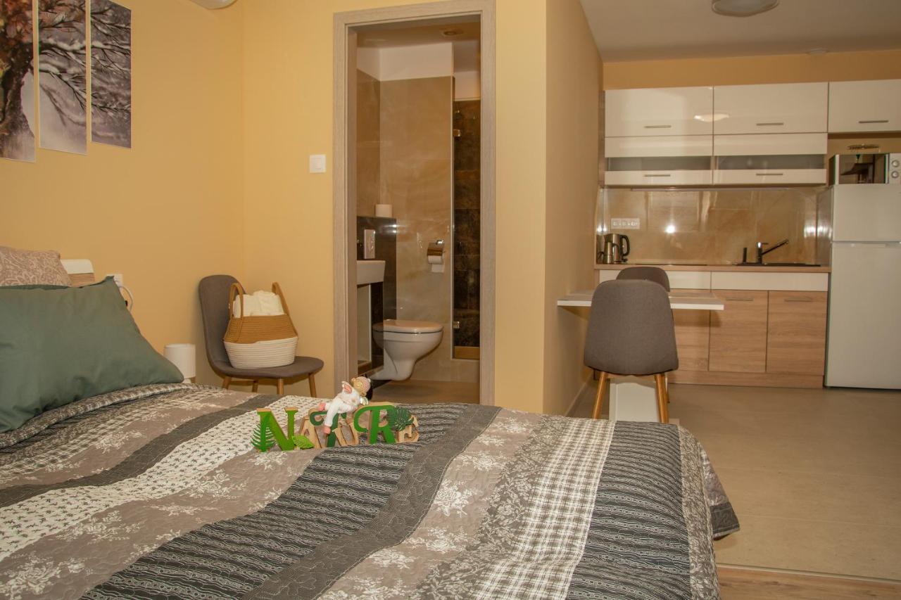 Oros House Apartmanhaz Orosháza Exteriör bild